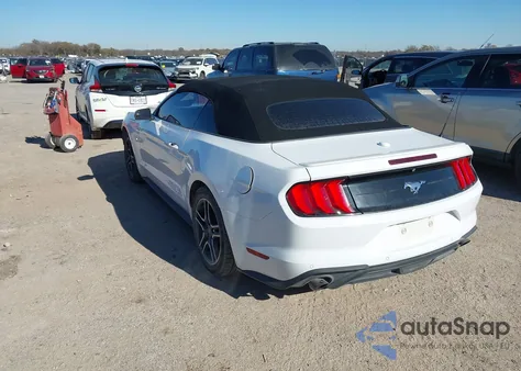 2019 Ford Mustang Ecoboost Premium z USA, uszkodzony, nr VIN 1FATP8UH8K5170254